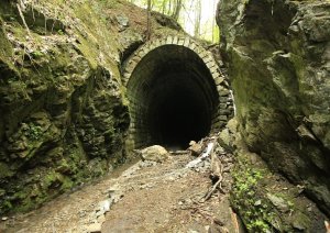 Slavošovský tunel