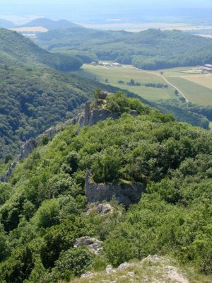Hrad Ostrý Kameň