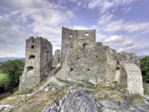 Hrad Hrušov HDR