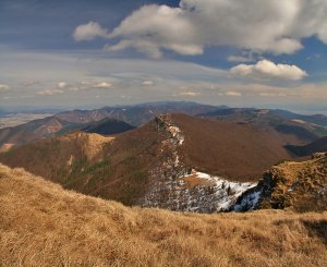 Lúčanská Malá Fatra z Nosáňa malofatranského