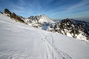Nad Zlomiskovou vežou